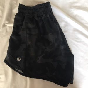 lululemon hotty hot shorts